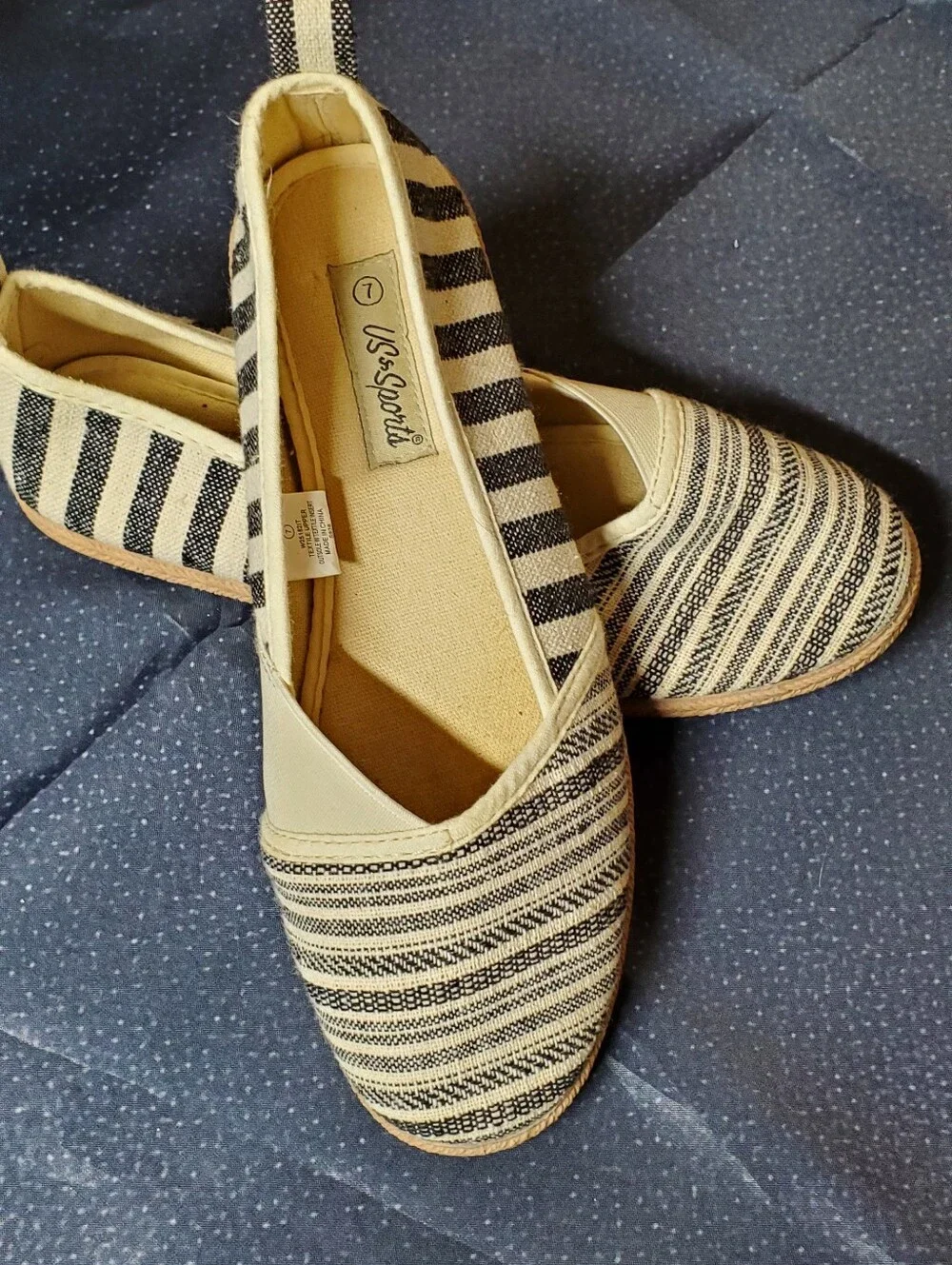 US Sports Black & Cream Striped Canvas Slip-On Espadrille Flats Size 7